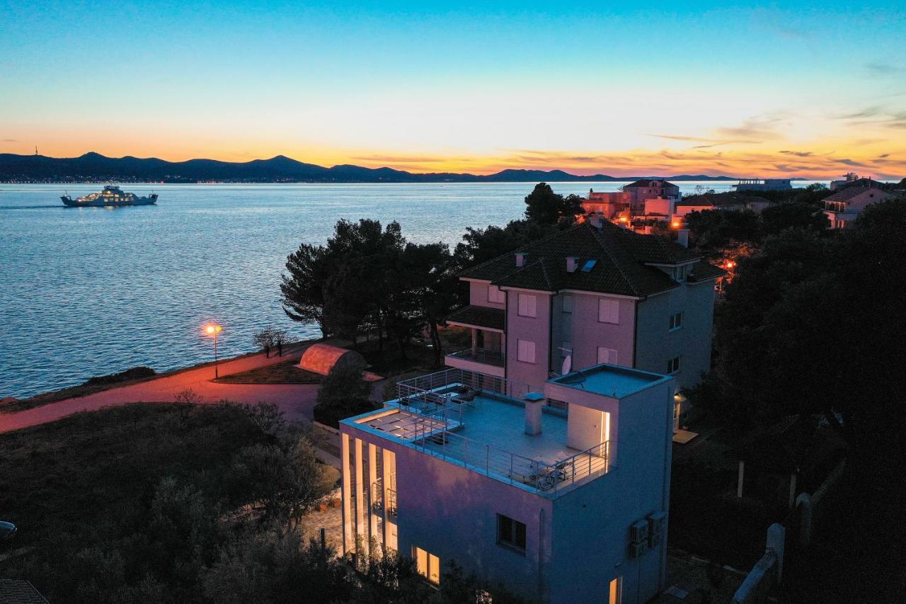 Karma 52 Villa Zara