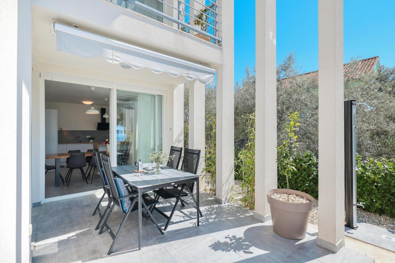 Villa Karma 52 *