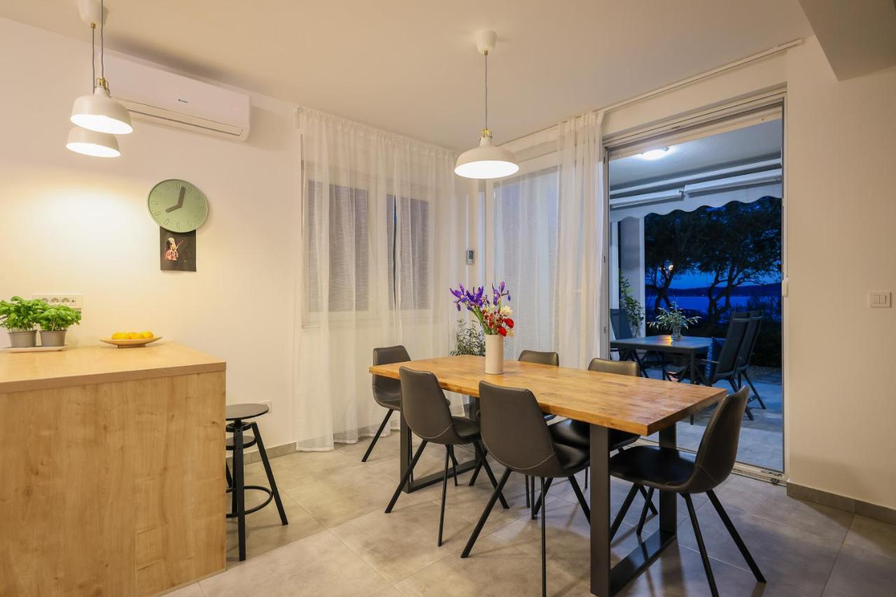 Villa Karma 52 *