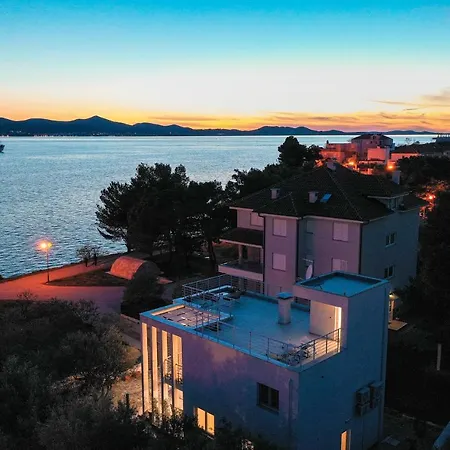 Villa Karma 52 Zara Esterno foto