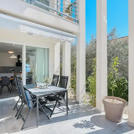 Villa Karma 52 Zara Esterno foto