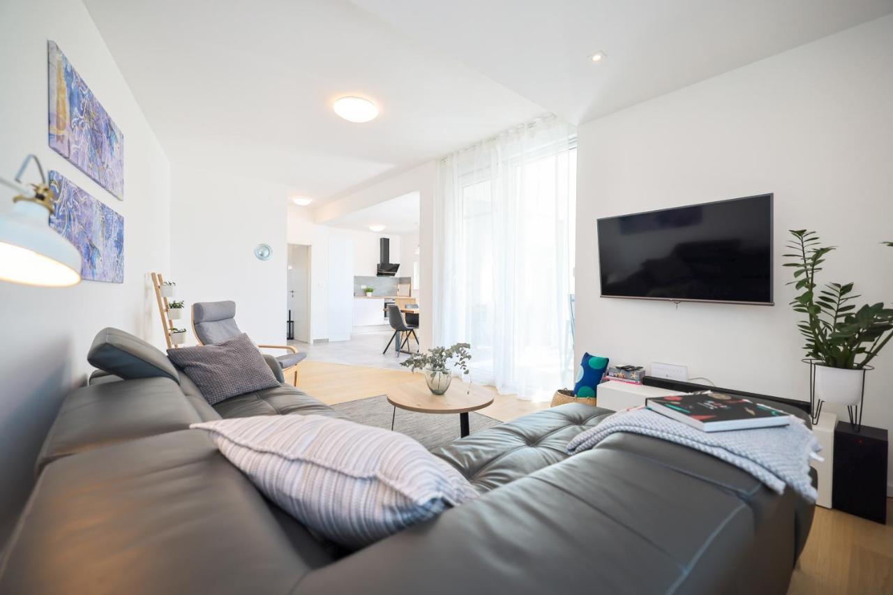 Villa Karma 52